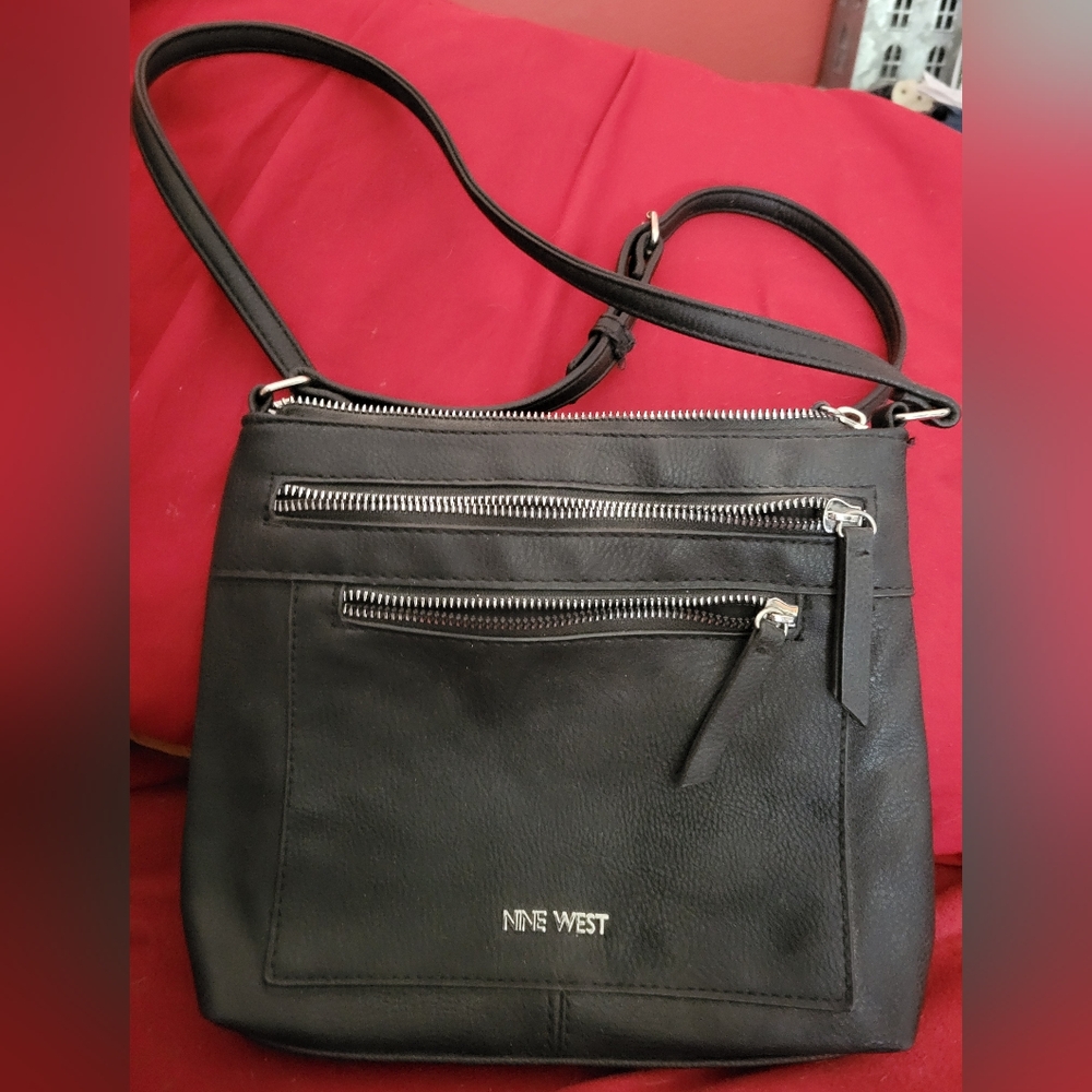 Nine West crossbody Faux Leather  bag  BX 5